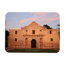 The Alamo Mission in modern day San Antonio, 2 Vinyl Magnet