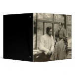 The author Leonid Andreyev with his wife binders