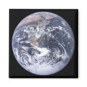 "The Blue Marble" Earth seem from Apollo 17 magnets