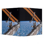 airglow, canadarm2, curvature, earth, equipment,
