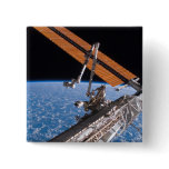 airglow, canadarm2, curvature, earth, equipment,