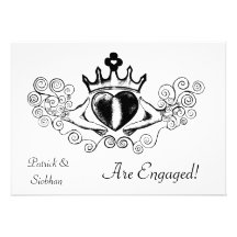 The Claddagh (Black) Invite