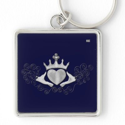 The Claddagh (Silver) Keychains