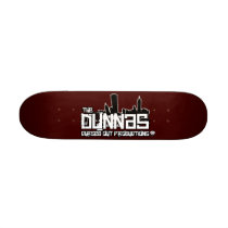 THE DUNNAS Skateboard Maroon