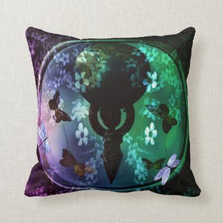 The EarthMother Pillow