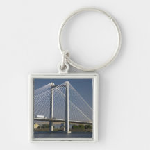 The Ed Hendler Bridge spans the Columbia River Keychains