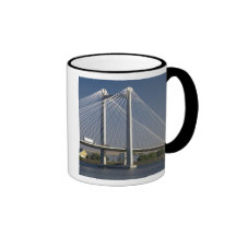 The Ed Hendler Bridge spans the Columbia River Mug