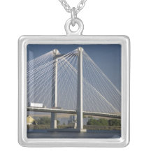 The Ed Hendler Bridge spans the Columbia River Necklaces
