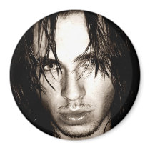 The Funktion "Wet Look" Magnet