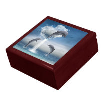 The heart from the Dolphins Gift Box gift boxes