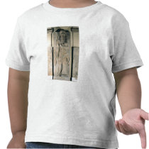 The hero Gilgamesh holding a lion T Shirt