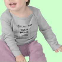 The MUSEUM Artist Series gibsphotoart MOMs know Be t-shirts