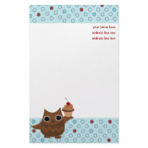 The Owl and the Cupcake Personalized Stationery