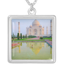 The quiet peaceful World Famous Taj Mahal at Custom Jewelry
