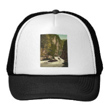 The ravine of the Murg, Glarus, Switzerland classi Hat