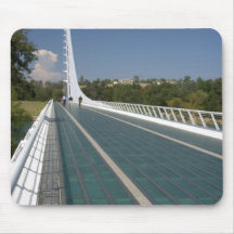 The Sundial Bridge at Turtle Bay Mousepads