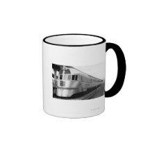 The ZepherStainless Steel Streamlined Train Mugs