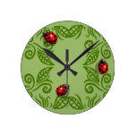 Three heart spotted ladybugs green leaf clock