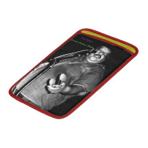 Tim Maia Coroné Antonio Bento MacBook Sleeve