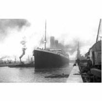Titanic at the docks of Southampton Photo Cutout
