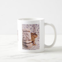 Toad frog marble chess piece prop flowered back coffee mugs