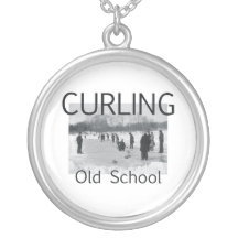 TOP Curling Old School Necklace