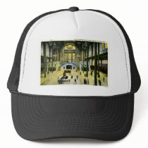 Train Concourse, Chicago Union Station - Vintage Hats