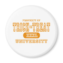 Treat ir Trick University magnets