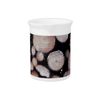 Tree logs pitchers