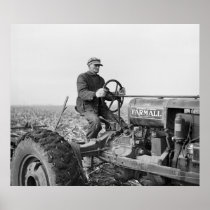 Trusty Old Tractor, 1930s Print