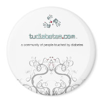 TuDiabetes.com  Round Magnet |White Line|