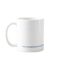 Tweeting bird mugs by HTticket Tweeting bird mugs