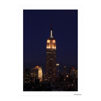 Twilight: Empire State Building lit up Pink - 02 Poster