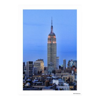 Twilight: Empire State Building lit up Pink - 04 Print