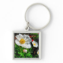 Two White Poppies keychains