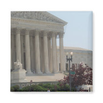 United States Supreme Court magnets