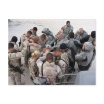US Soldiers Praying - Customized postcards