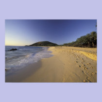 USA, Hawaii, Maui, Footprints in sand, Makena posters