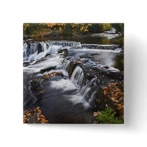 USA, Michigan, Upper Peninsula. Bond Falls and Pin