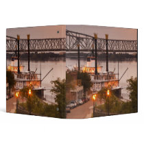 USA, Mississippi, Natchez. Natchez Under the Binders