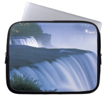 USA, New York, Niagara Falls. American Falls in Computer Sleeve