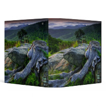 USA, Virginia, Shenandoah National Park. Binders
