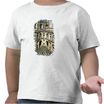 View of the Claustro dos Felipes Tee Shirts