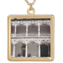 View of the courtyard gallery of 'The Infantado Pa Pendant