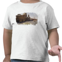 View of the piazza t-shirt