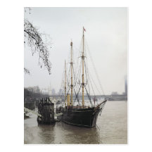 View of the River Thames with RRS Discovery Postcard