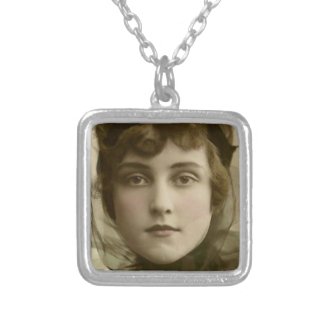 Vintage Beauty Portrait Silver Romantic Necklace