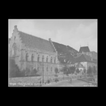 Vintage Bergen Haakonshallen Postcard