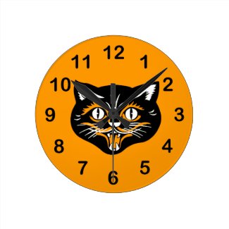Vintage Classic Halloween Black Cat Face Fangs Round Wall Clocks