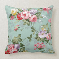 Vintage Elegant Pink Red Roses Pattern Throw Pillows